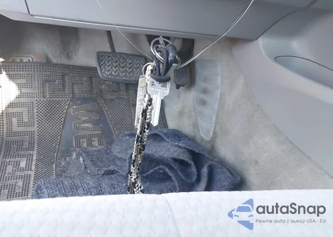 2010 Toyota Camry Le из США, поврежденный, VIN 4T1BF3EK4AU014749